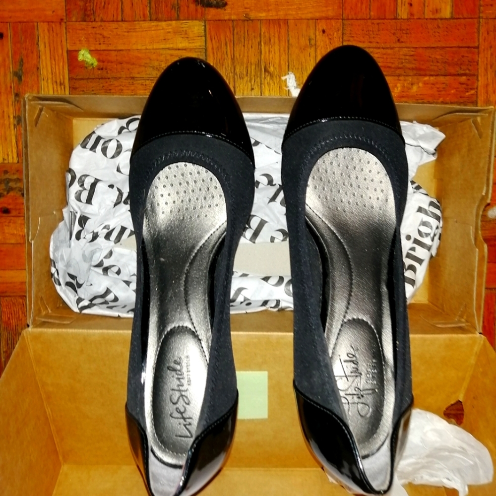 Heels by lifes stride